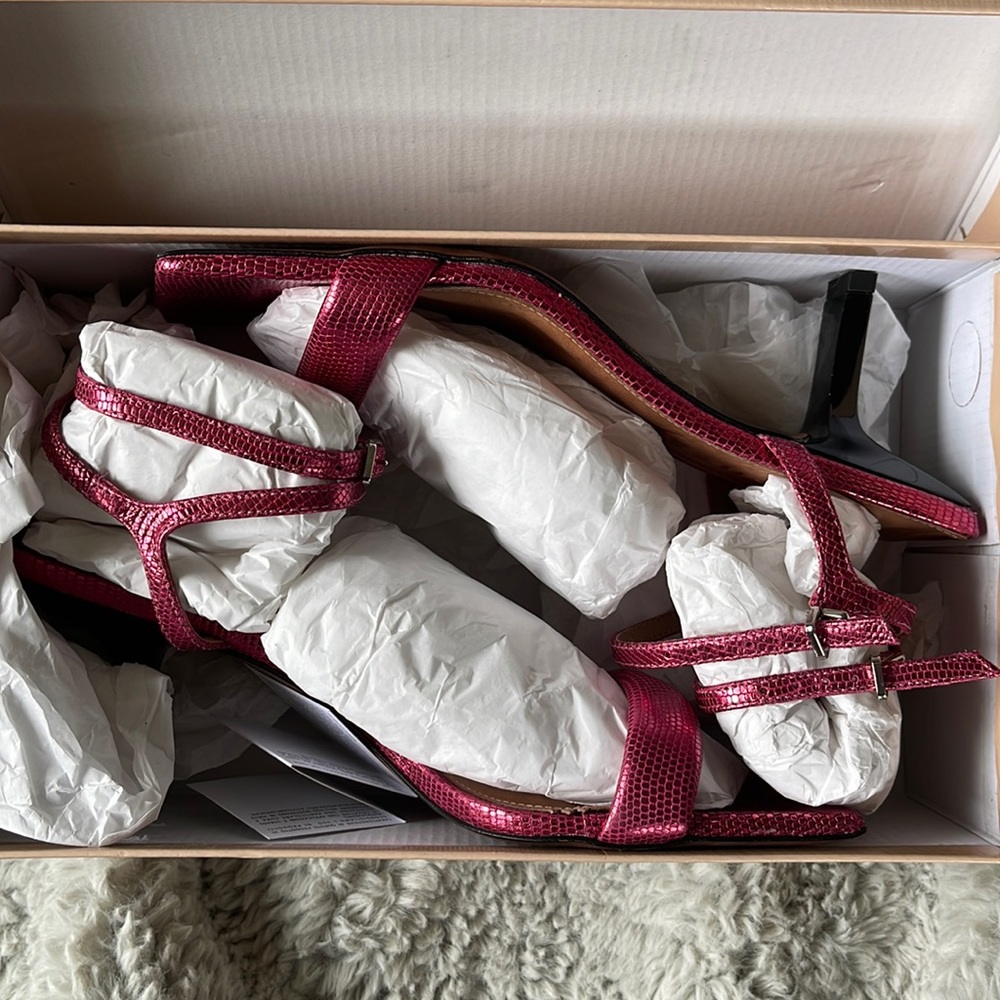 Vicenza pink sandal heel